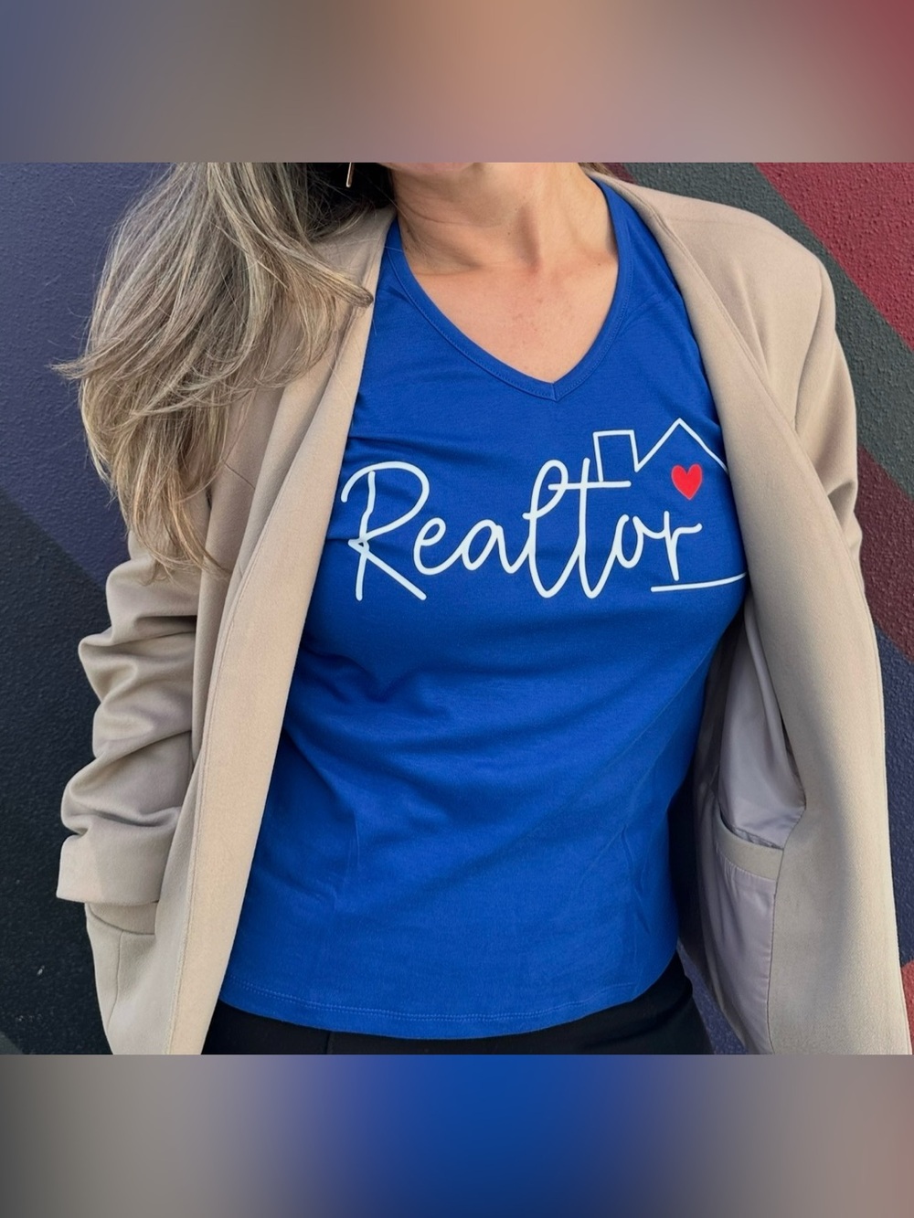 Baltica Realtor Graphic V-Neck T-Shirt Blue Size L 100% Cotton